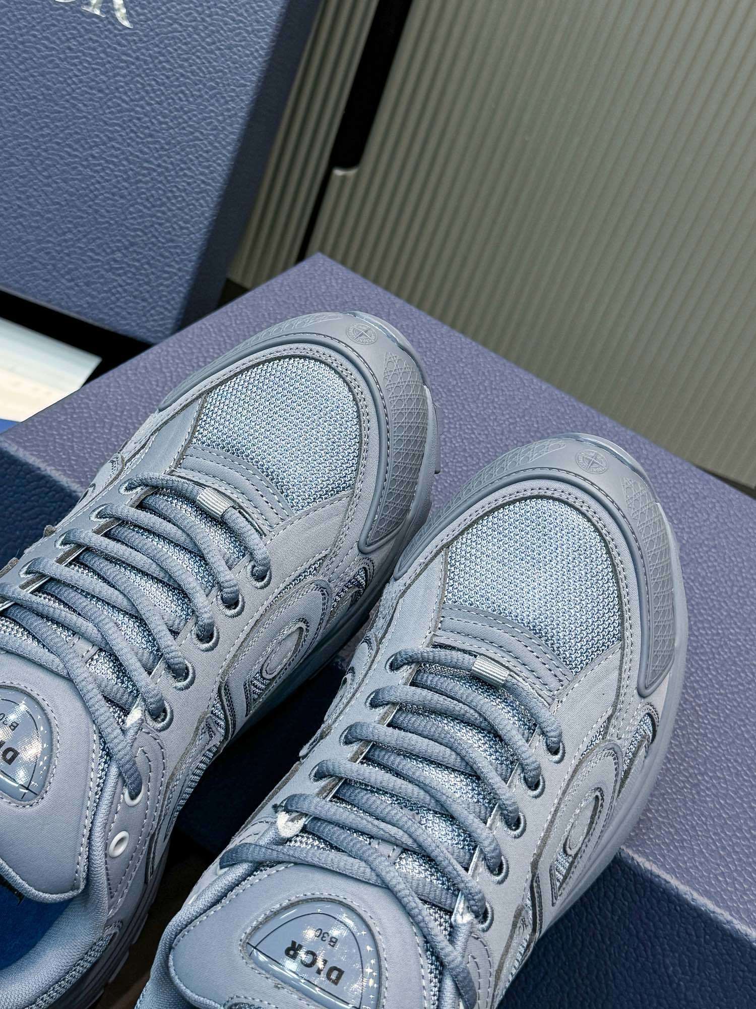 Dior B30 — Modèle 11