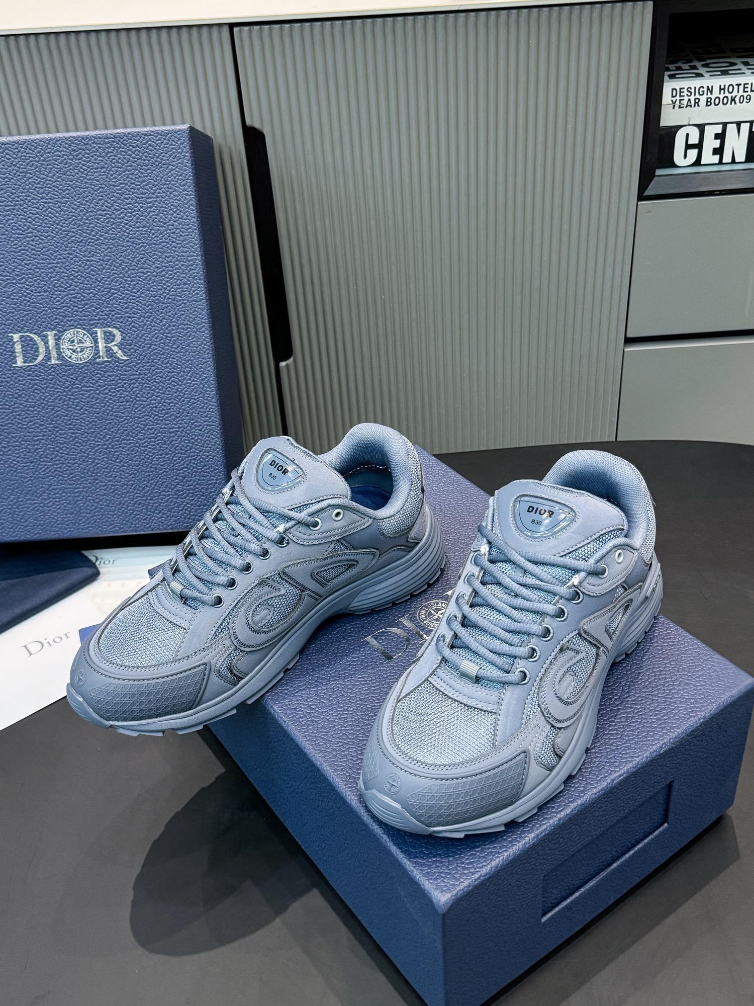 Dior B30 — Modèle 11