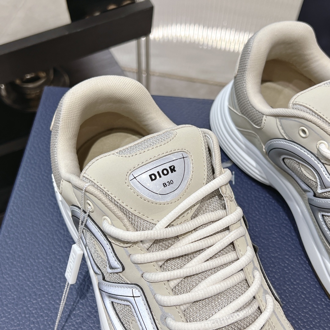 Dior B30 — Modèle 5