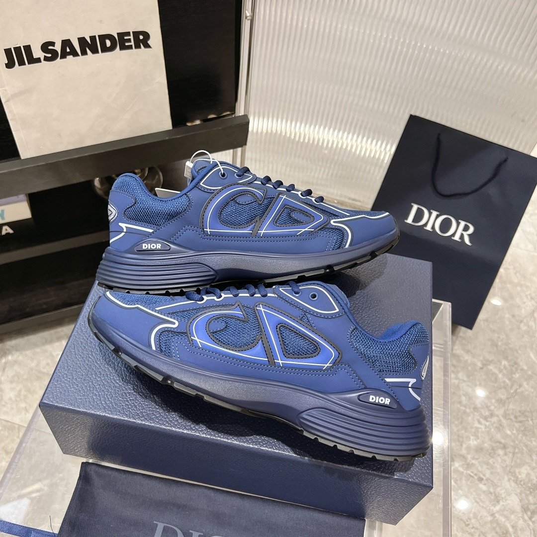 Dior B30 — Modèle 8