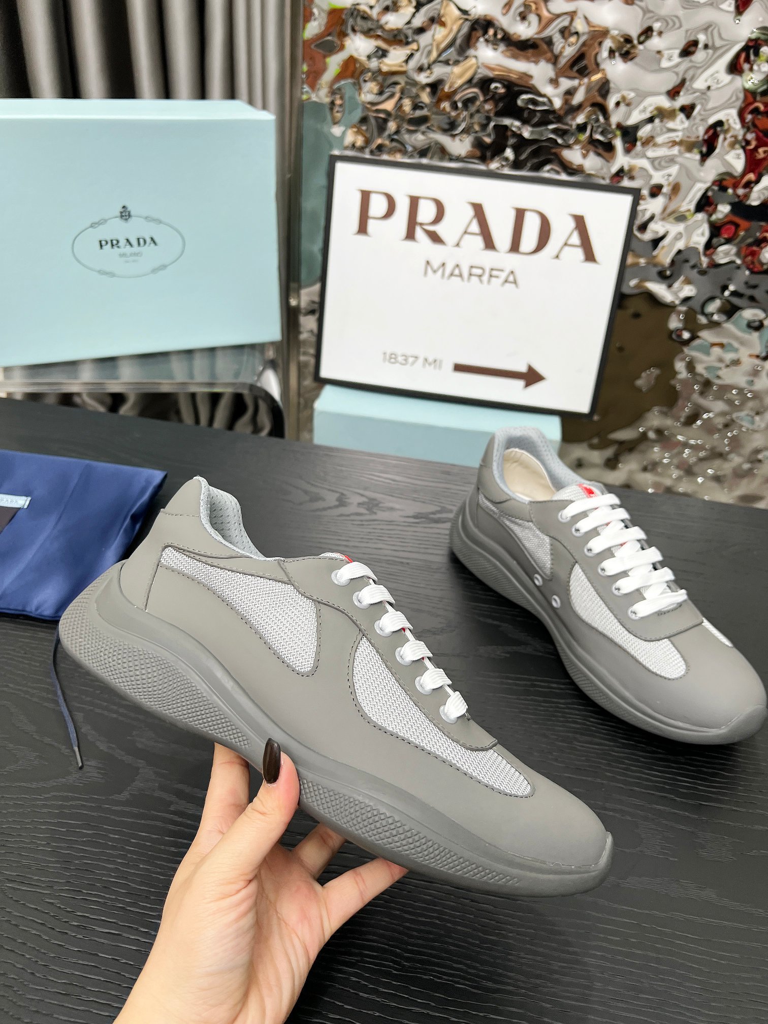 Prada Cup Mat — Modèle 5