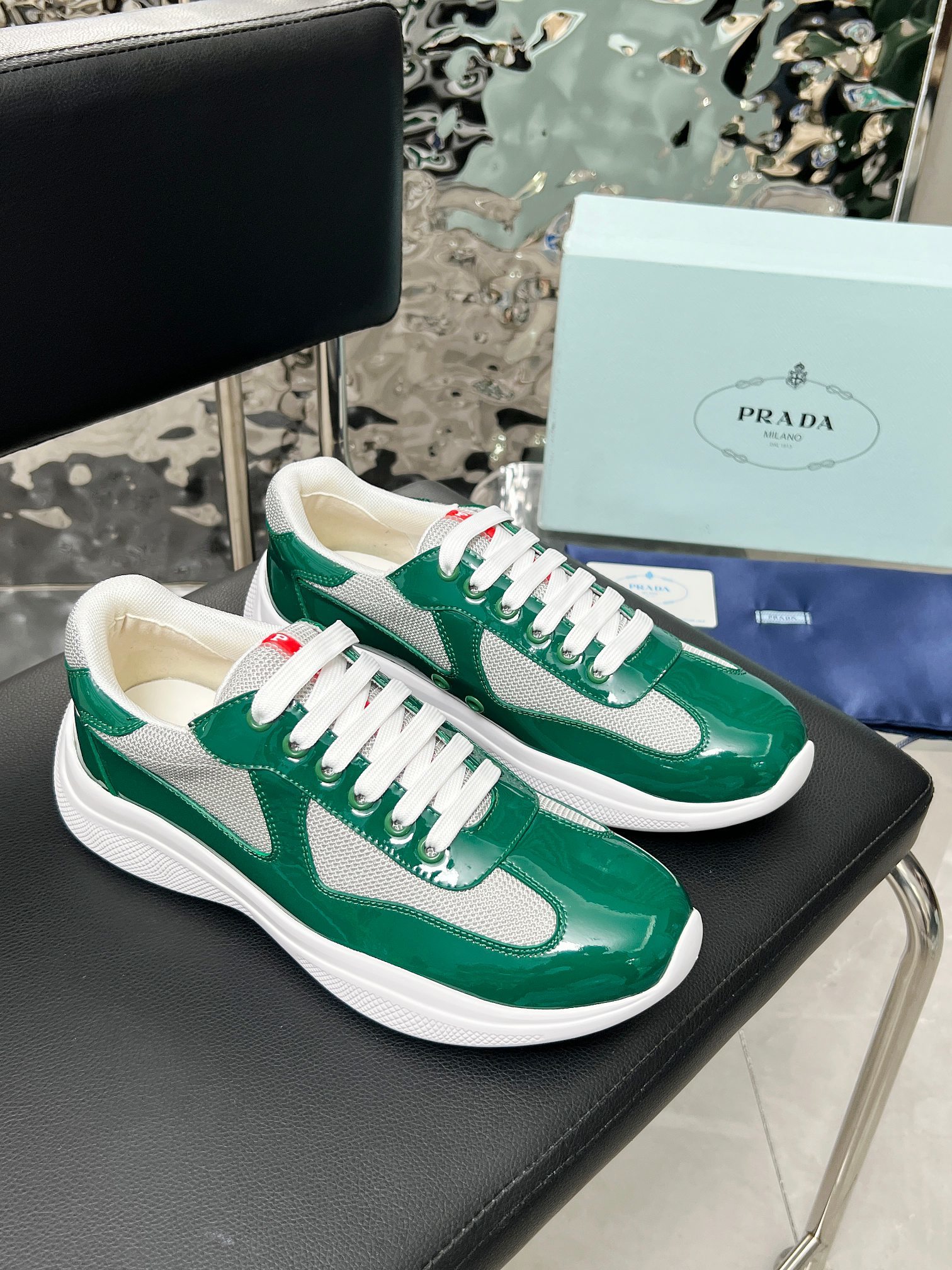 Prada Cup — Modèle 8
