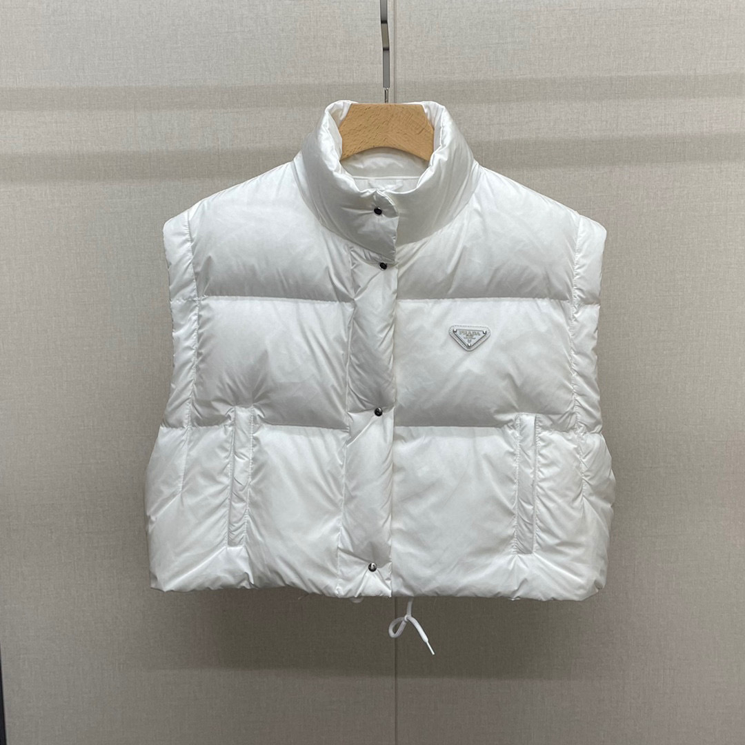 Prada Re Nylon Cropped Convertible Down Jacket Manches Detachables