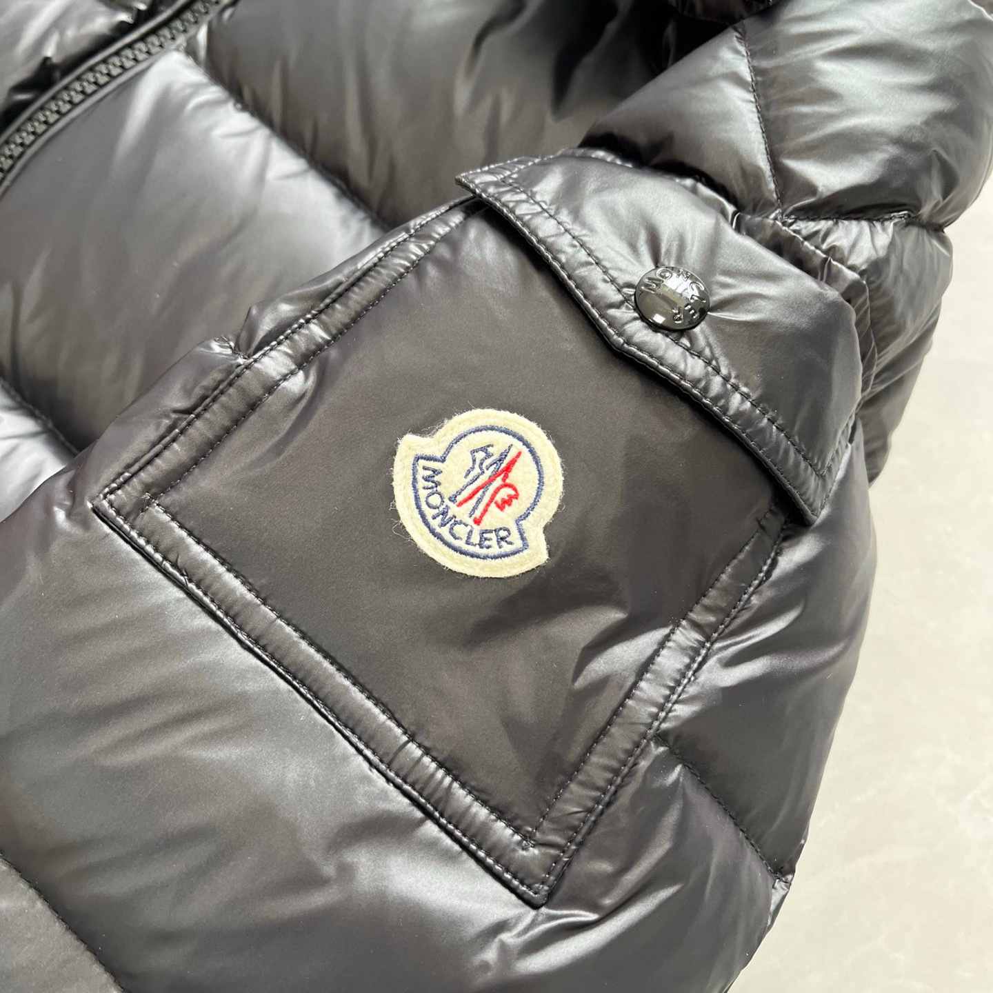 Moncler Maya