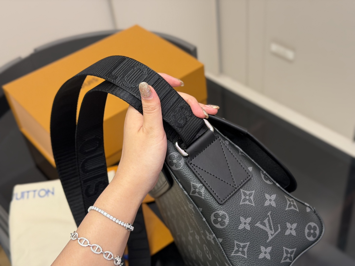 Louis Vuitton Voyager