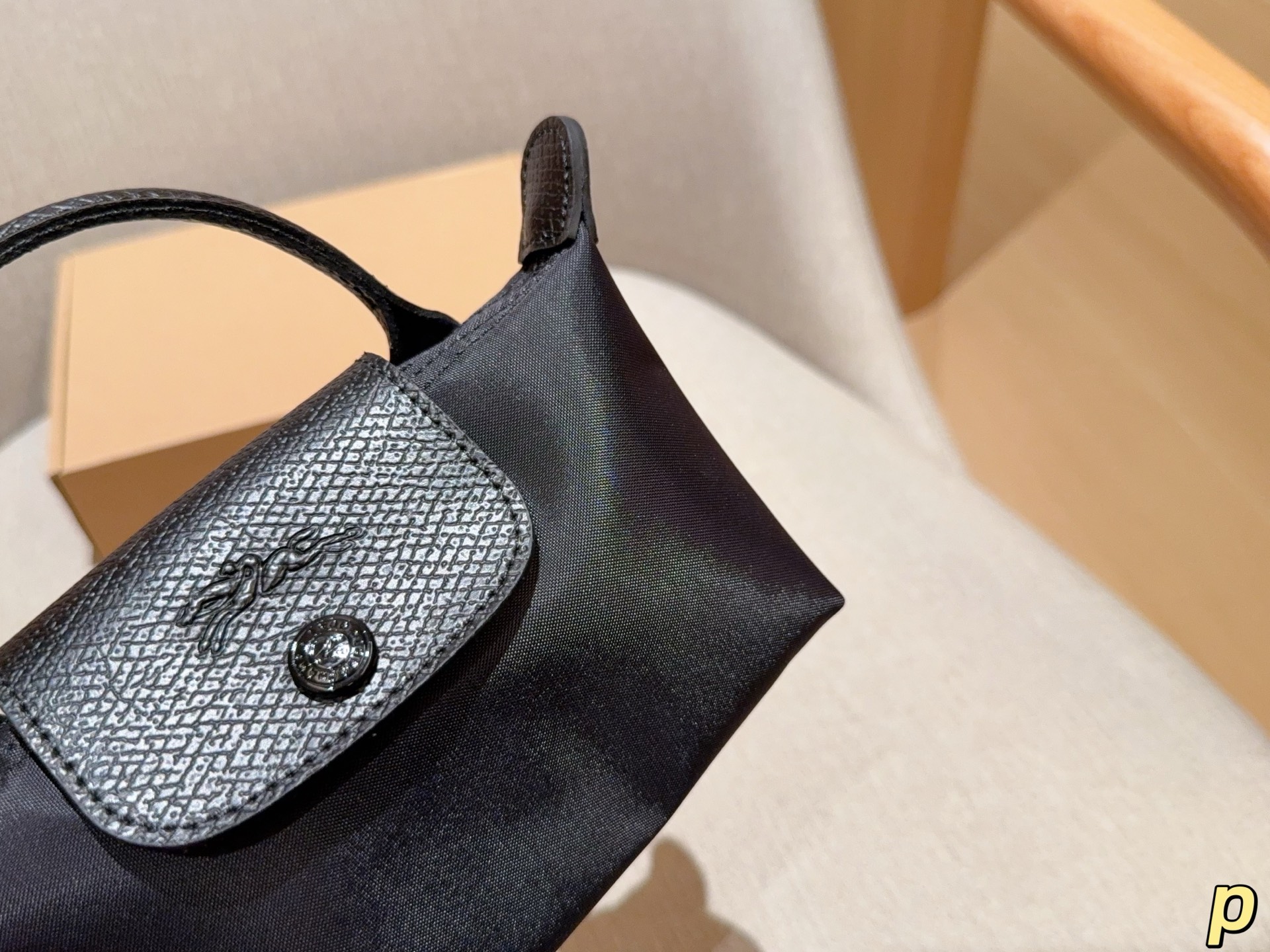 Longchamp Energy Mini