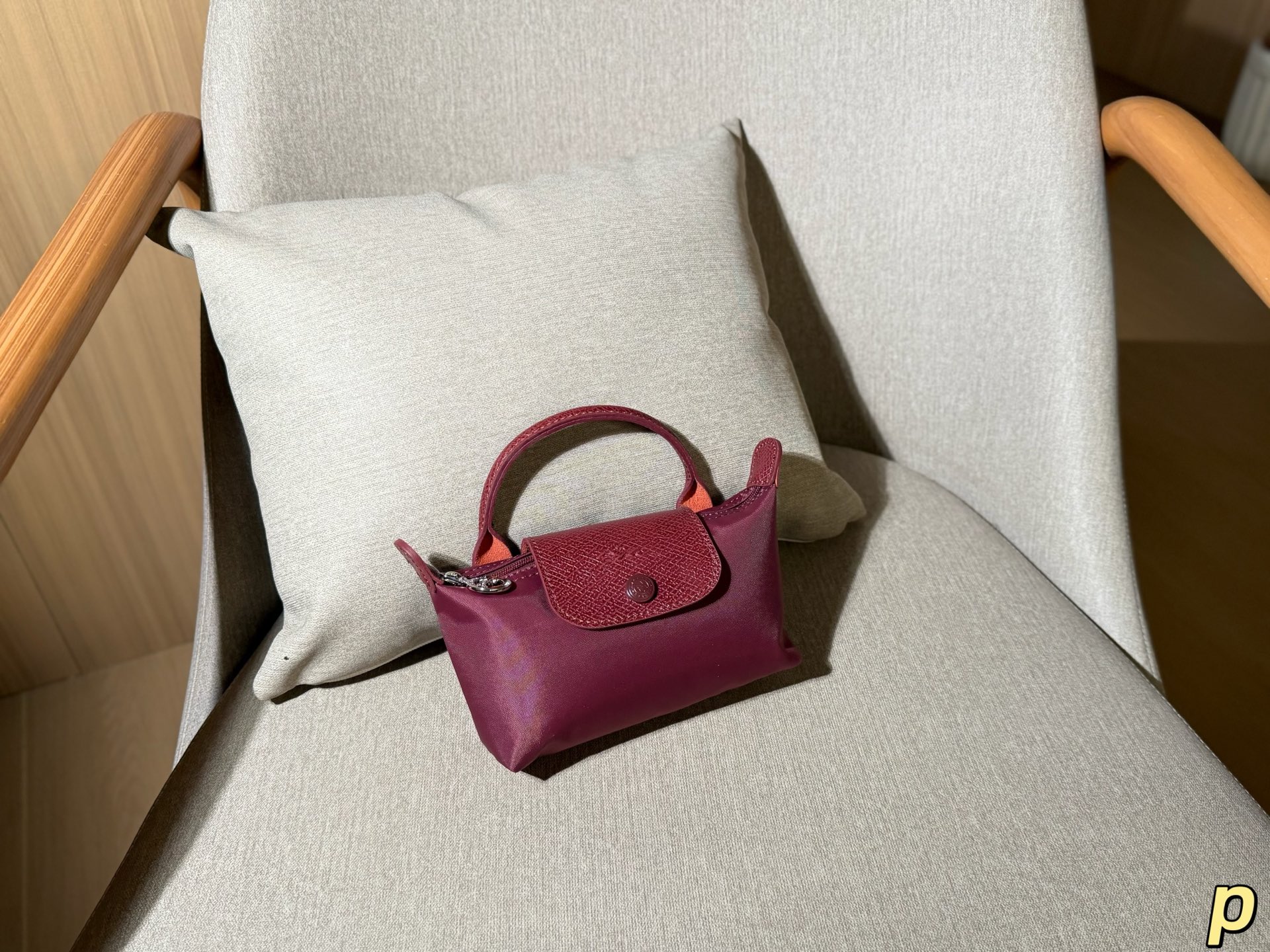 Longchamp Energy Mini