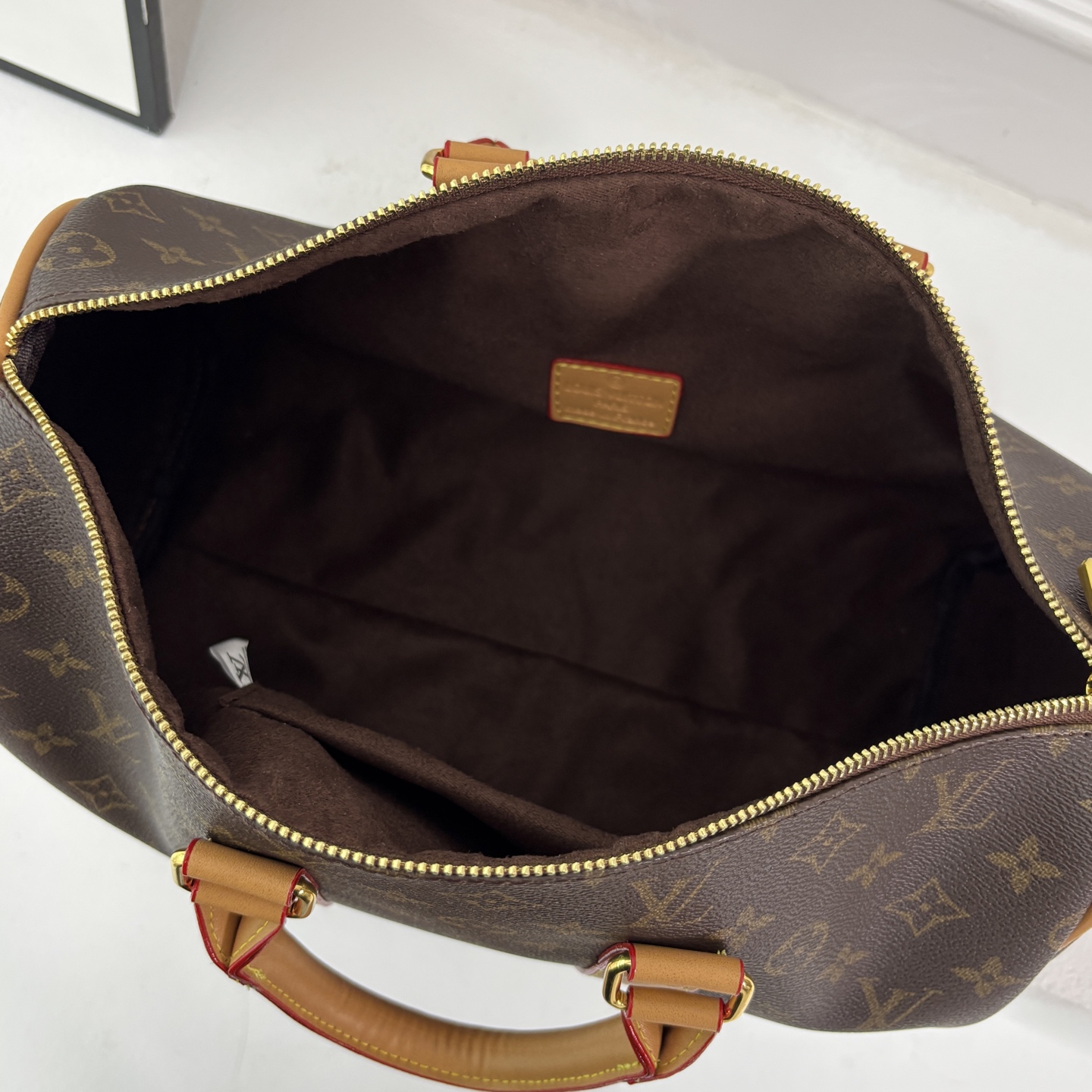 Louis Vuitton Keepall Bandoulière 35